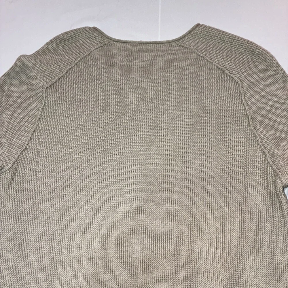 Tommy Bahama Light Weight‎ Knit All Season Sweater Men’s Size L Beige Beach Wear
